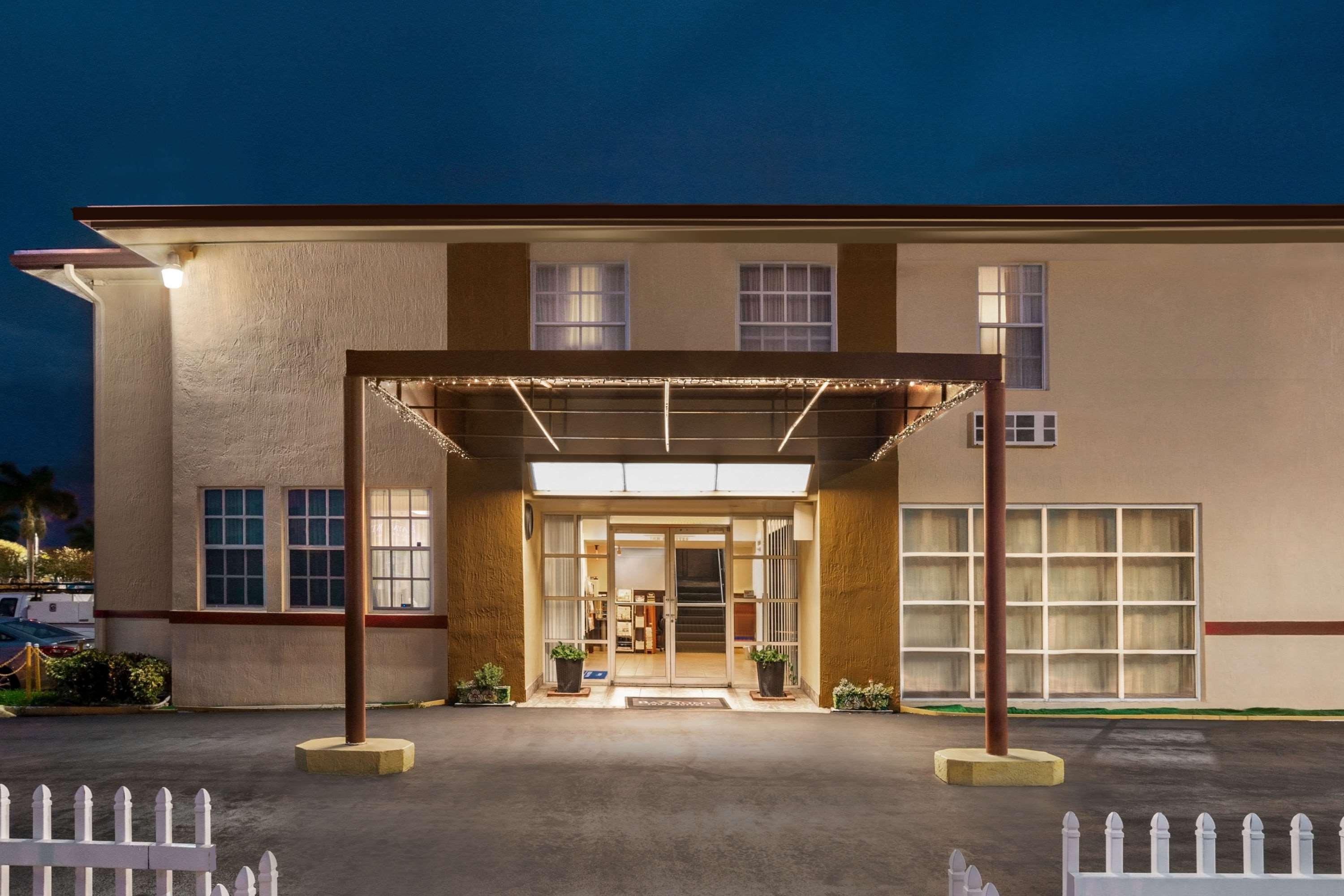 Belmont Inn & Suites Florida City Εξωτερικό φωτογραφία