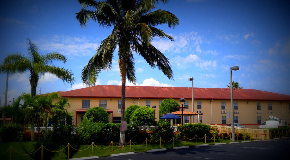 Belmont Inn & Suites Florida City Εξωτερικό φωτογραφία